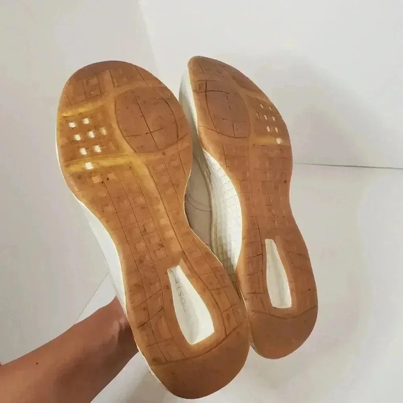 LacosteMen Lace Up Brand Logo Sneaker, Off White 8.5 - Picture 10 of 11